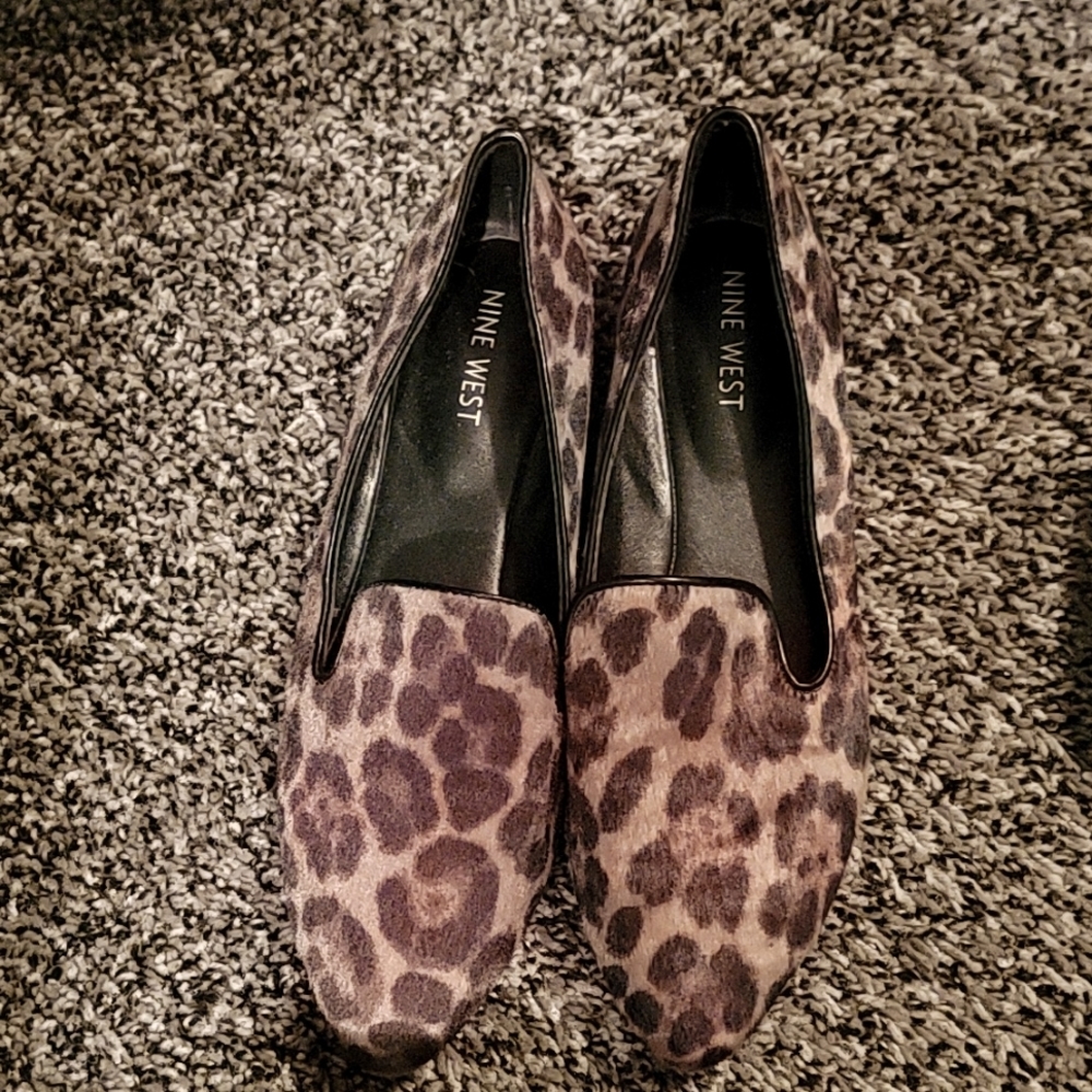 Never worn, Nine West flats. Womens size 7.5 leopard print shoes